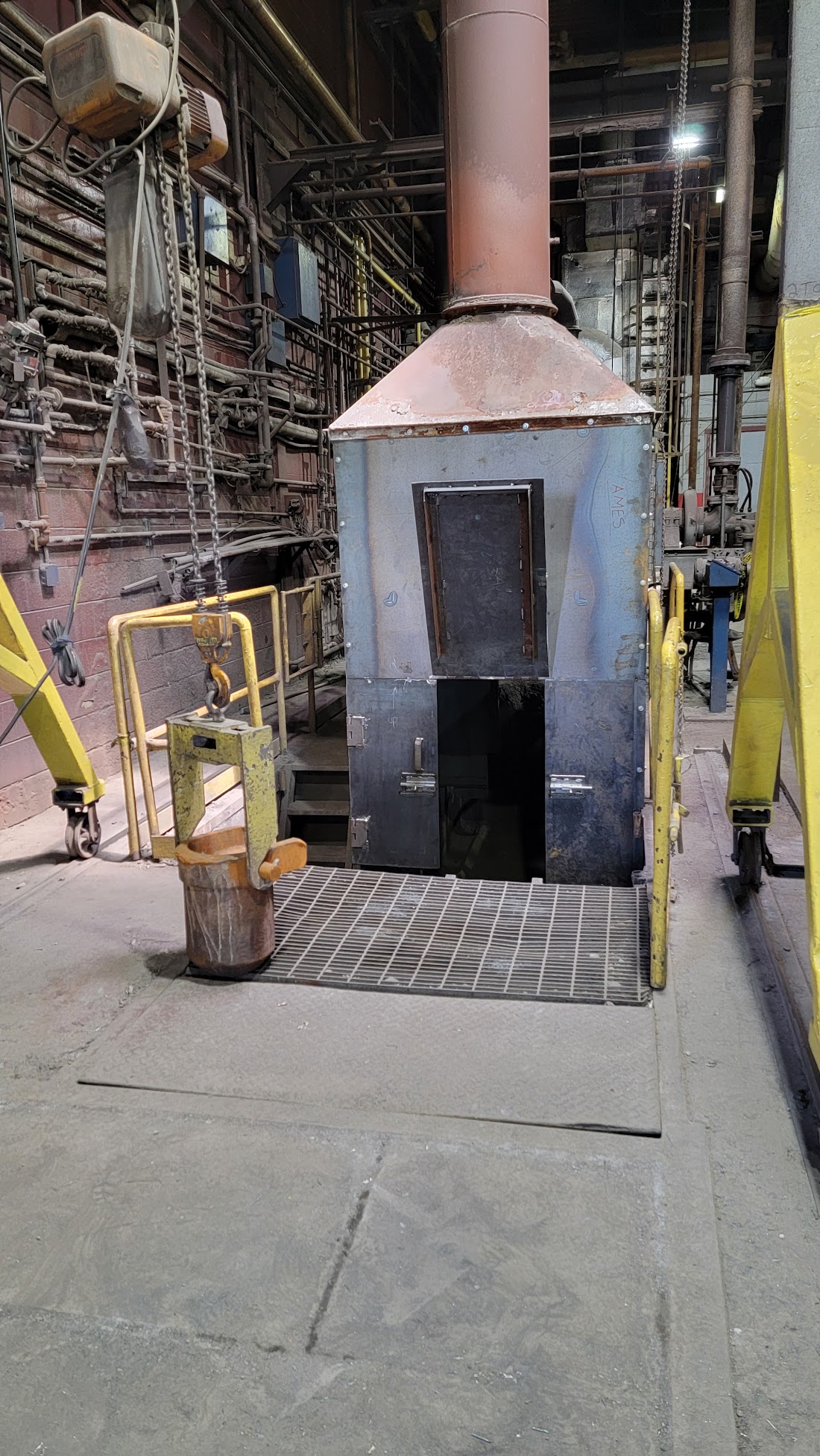 After - new silver pour shroud